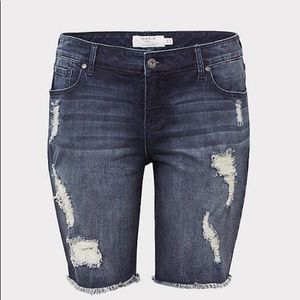 Stretch Bermuda shorts